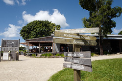 �Х�����٥������줬��Ƥ��롢���줫����θ�������ƥ��