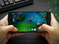 20180904-razer-phone-2-confirmed-color