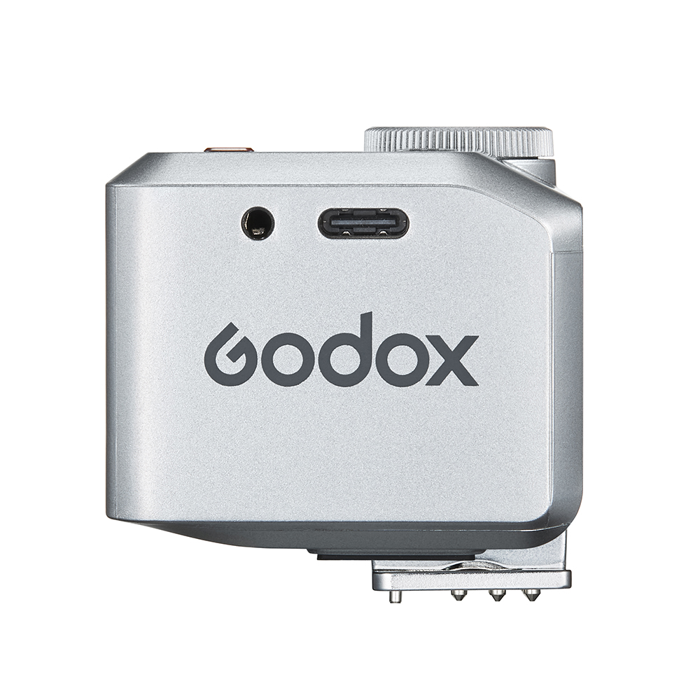 カメラメーカー各社のTTL調光に対応 GODOXの超小型フラッシュ α9