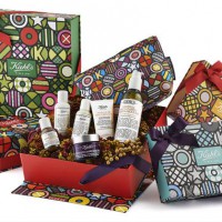 キールズ 14ホリデーコレクションは世界最先端のアーティスト クレイグ カールとコラボ Peachy ライブドアニュース