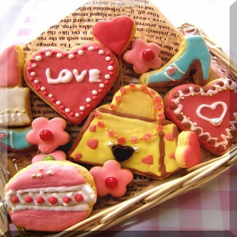 バレンタインの贈り物や友チョコ作りにいかが カラフルなアイシングクッキー ライブドアニュース