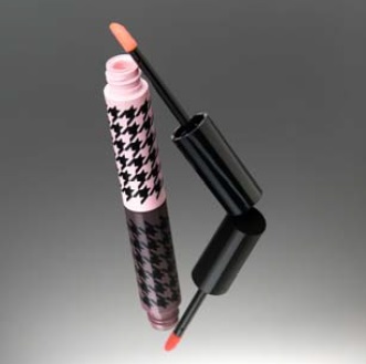 バストトップをピンク色に 女性のバストトップ用美容液が登場 ドン キホーテ Peachy ライブドアニュース