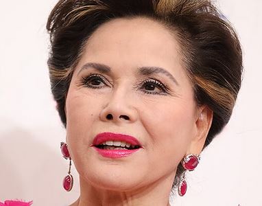 �ǥ����׿�