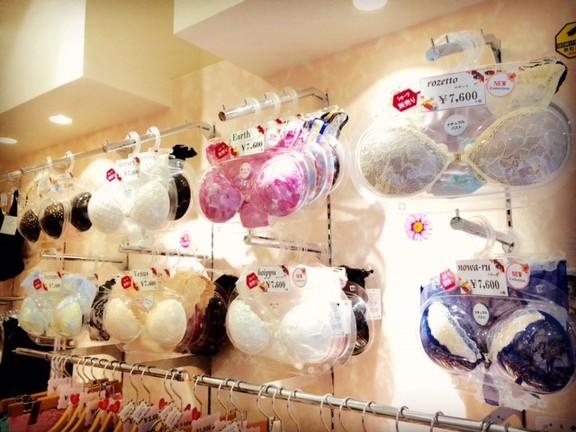 毎年売り切れ必至なヌーブラビーチ とにかく盛れるヌーブラシリーズの売れ筋紹介 Peachy ライブドアニュース