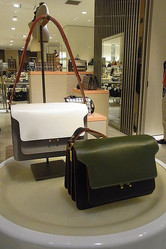 �ޥ�ˡ����ɰ���ð�˥�������Хå��θ��ꥷ��åץ����ץ�