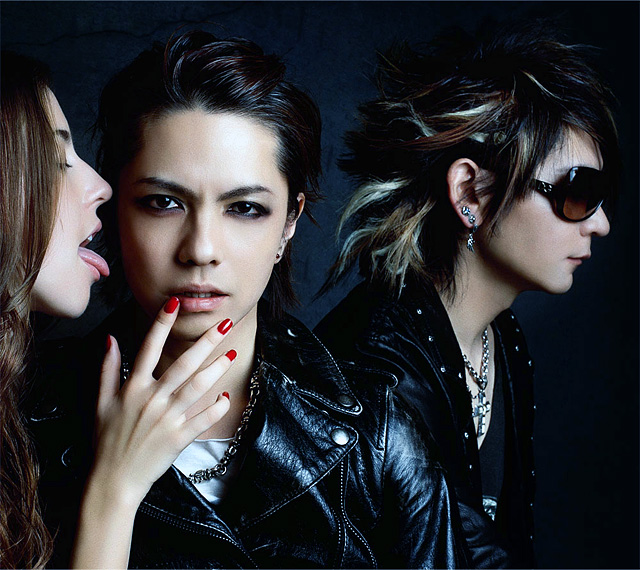 VAMPS��VAMPS LIVE 2009 U.S.A.�� / 2010ǯ03��17��ȯ�� / 4,800�� (�ǹ�) / XNVP-00013