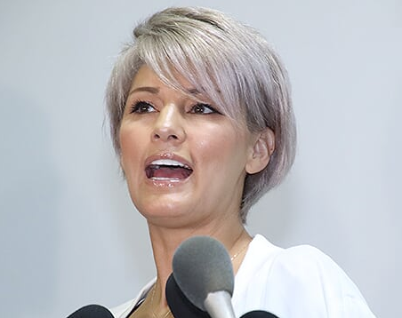 梅宮アンナ