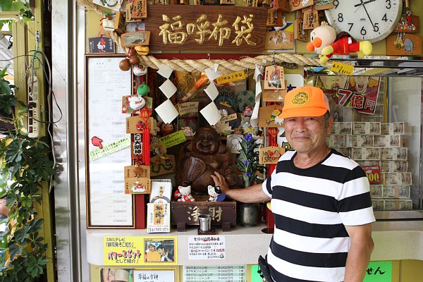 高額当せん連発の人気宝くじ売り場 坪ほどだった店が140坪に ライブドアニュース