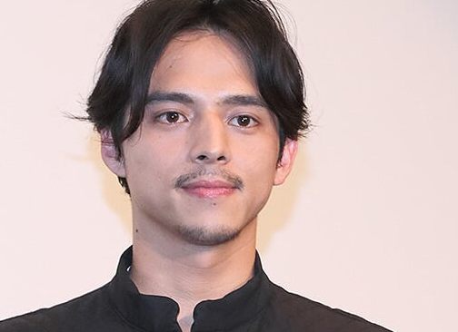 ���翿Ƿ�𤬡֤���٤���007�פǸ�ä���²�롼��ˤɤ�᤭