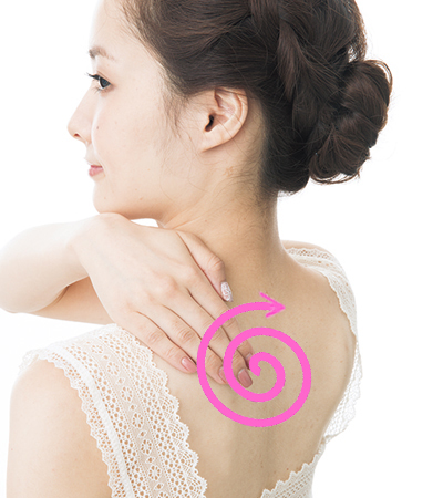 見えない部分こそしっかりケアして美人度up 角質 保湿ケアでなめらか背中 Peachy ライブドアニュース