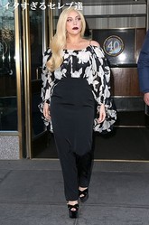 ��ǥ������������ɤ��и����ե���Ȥδط����ۤˤĤʤ��ä���