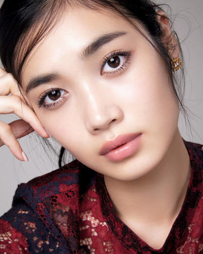 小顔に見せたいなら下まつげにマスカラを おすすめマスカラ3選 Peachy ライブドアニュース