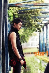 Photo キム ヒョンジュン 小麦色の腕の筋肉 野獣のような魅力 ライブドアニュース