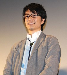 鈴木先生ルックも今日が最後 メガネを取った長谷川博己も嫌いにならないで と必死の訴え ライブドアニュース