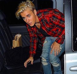 ���㥹�ƥ��󡢲����Τʤ��ѵҤ˥�������ʲ�����instagram.com/justinbieber����