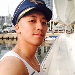 Bigbangのv I 船長の帽子を被って撮ったセルフショット キャプテンスンリ Livedoor ニュース