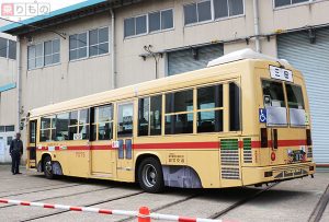 東京都電7000形　　　　　（第3次車） Yahoo!オークション -「都電7000」(鉄道模型) の落札相場・落札価格
