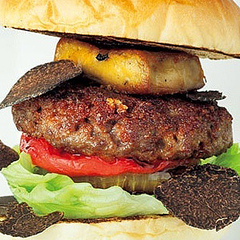 リッツカールトン東京の Wow バーガーなど 値段相応の価値があるか検証 ライブドアニュース リッツカールトン東京の Wow バーガーなど 値段相応の価値があるか検証 ライブドアニュース