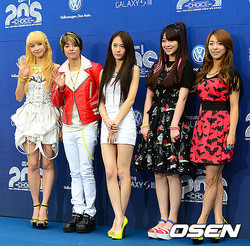 F X ルナ 私たちはオナラのおかげで親しくなった ライブドアニュース