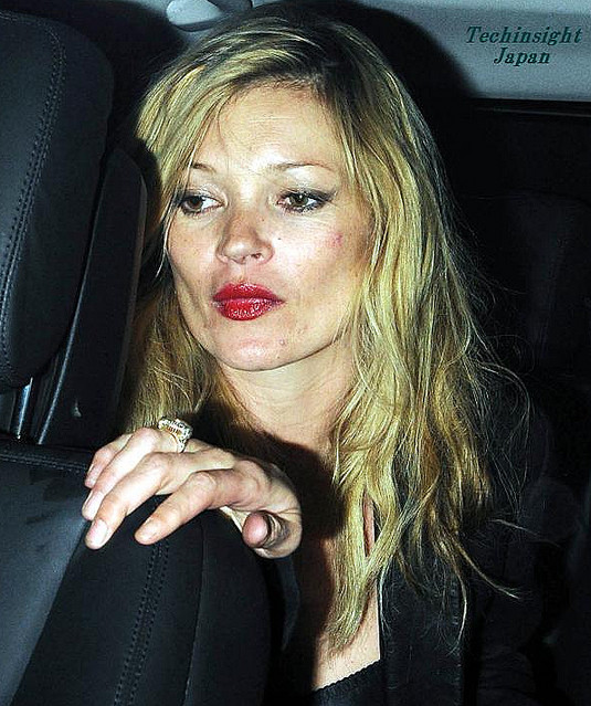 スーパーモデルのケイト・モス、TOPSHOPとのコラボ契約を終了。