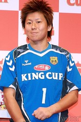 なでしこジャパンのCMコンセプト、色気より食い気 - ライブドアニュース