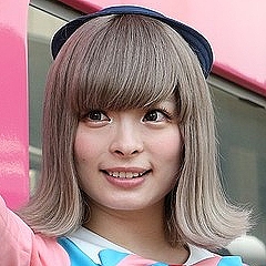 きゃりーぱみゅぱみゅ も鉄オタだった ピンク色 Seibu Kpp Train 一番電車で車掌役を買って出た理由 ライブドアニュース きゃりーぱみゅぱみゅ も鉄オタだった ピンク色 Seibu Kpp Train 一番電車で車掌役を買って出た理由 ライブドアニュース