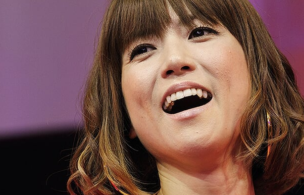 Hitomiが第3子を妊娠も おめでとうと言えない と辛らつコメント相次ぐ ライブドアニュース