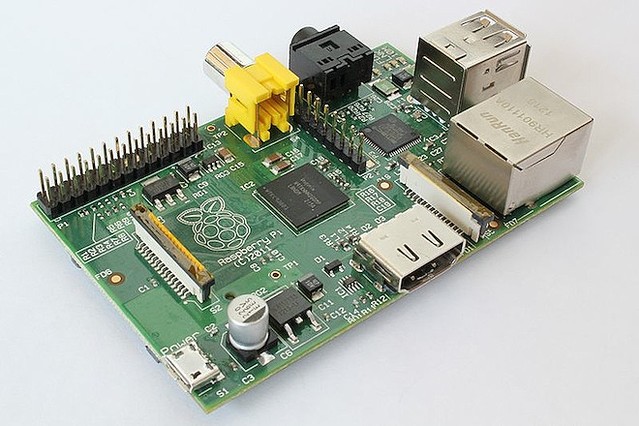 グーグルが「Raspberry Pi」1万5,000台を学校に寄贈