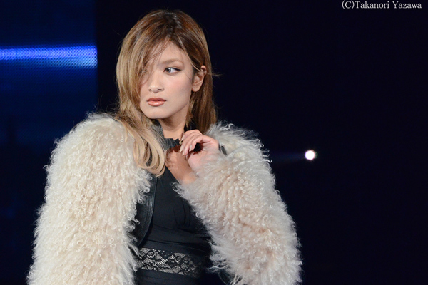 ローラ 菜々緒 西内まりや 東京ガールズコレクション で頭角あらわす ライブドアニュース