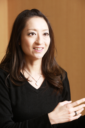 東進のカリスマ講師・宮内舞子さんインタビュー 文系から突然転向して