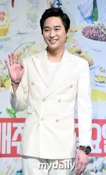 �ۡ������ߥ󡢥ɥ�ޡ֤ޤ��������إ��פ˽б�����KARA ��󥸤ȥ��ޥ󥹤���Ϫ