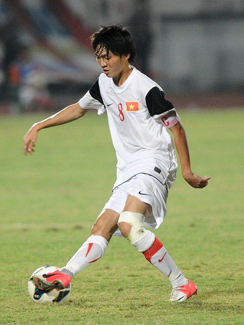 横浜fcがu 23ベトナム代表mfグエン トゥアン アインを期限付き移籍で獲得 クラブと業務提携も発表 ライブドアニュース