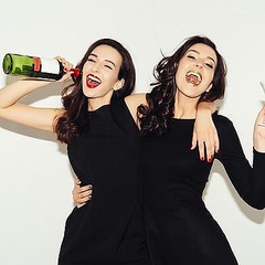 合コンで男性に引かれる女性 海外旅行に頻繁に行っている Peachy ライブドアニュース