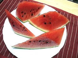 �ɤ�򿩤٤Ƥ�Ť�������������̣�����ڤ����������ޤ���