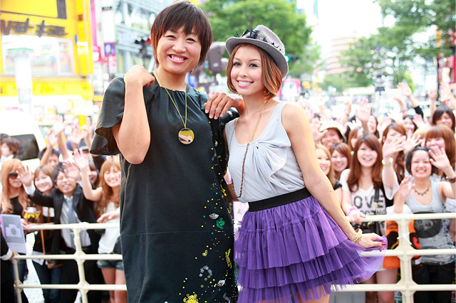 左よりしずちゃん、BENI