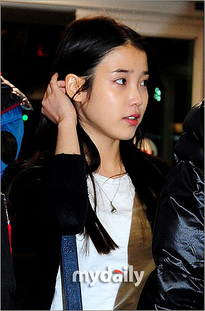 画像 Iu 空港ですっぴん披露 清純な魅力 2 3 ライブドアニュース