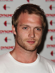 イギリスの長寿ドラマの俳優 レイプを自慢する覆面ラッパーだったことが判明 ライブドアニュース