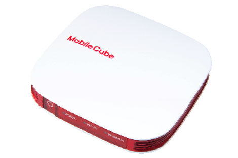 10���ֶ�ư��69g��WiMAX�롼����4�Ĥζȳ������������Mobile Cube�פ�����