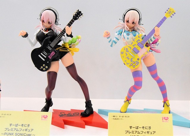 歴代の“そに子”が大集合！『SUPER SONICO 10th Anniversary フィギュア