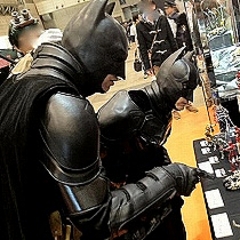 話題の「千葉ットマン」の正体が判明 実は41歳の独身会社員「千葉ットマン」正体は40代の独身会社員だった 「みんなを笑顔にしたい」と3年前から活動