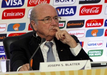FIFA会長、カタールW杯の冬実施検討「夏開催可能は間違いだった」