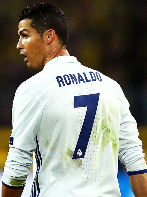 フットボール リークスが C ロナウドの巨額脱税報じる 7年間で約1億円 ライブドアニュース