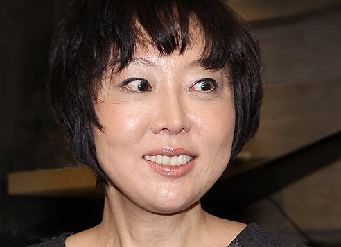 室井佑月氏 谷垣禎一氏の幹事長辞任に疑い「次の芽を狙ってるかも」