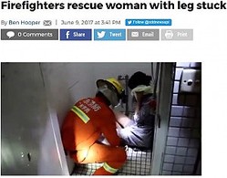 㤤κ­شˤäݤʲϡUPI.com2017ǯ69աFirefighters rescue woman with leg stuck in toilet drainס٤Υ꡼󥷥åȡ