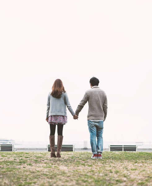 冷めてくの 交際年数でカップルのラブラブ度が下がるってホント ライブドアニュース