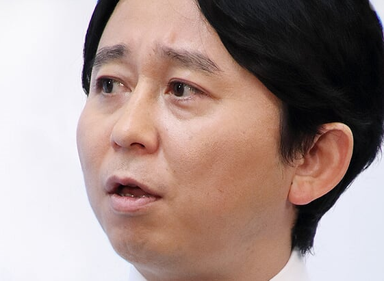有吉弘行
