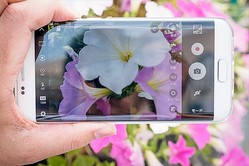 Galaxy S7 edge�ϥǥ��������դ�ɤŨ����ǥ奢��ԥ����롢RAW�б���������