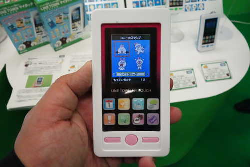 タカラトミー商談会 Lineごっこ端末にジェンガにお掃除ロボも Line 関連おもちゃが続々登場へ ライブドアニュース