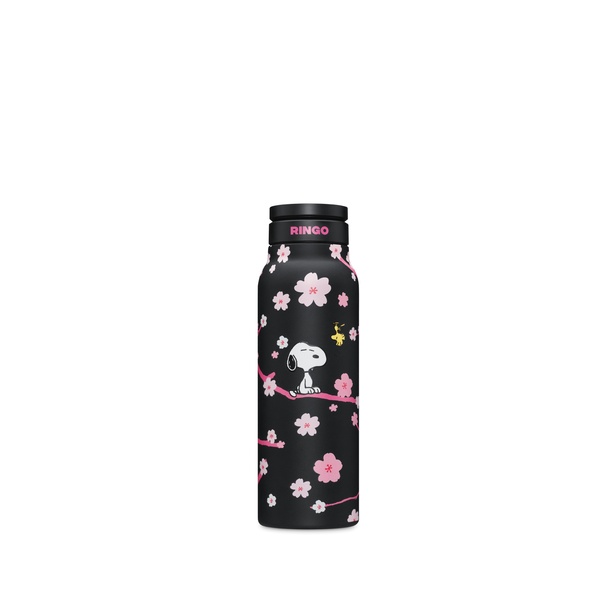 Apple Storeに「桜スヌーピー」コレクション登場！iPhoneケースから