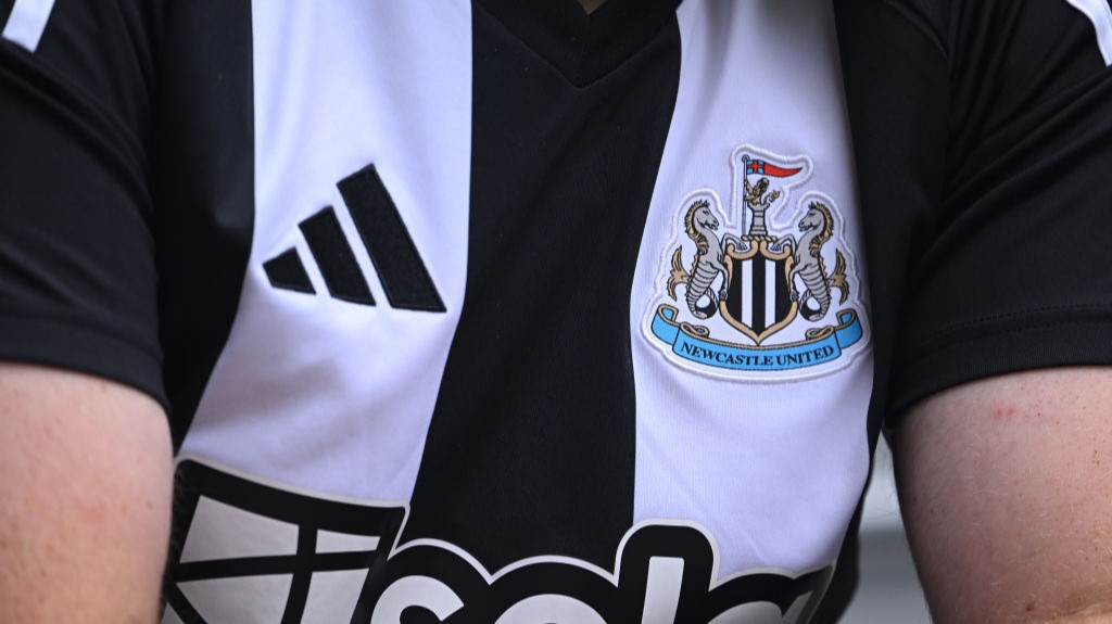 韓国ツアー中ニューカッスル、「遅刻」「軽率発言」「旭日旗問題」と驚異の炎上3連発